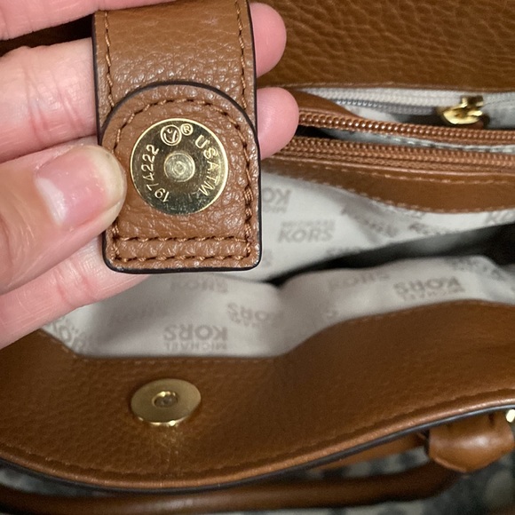 Michael Kors Tote - Picture 7 of 8